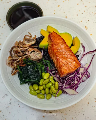 Salmon Healthy Bowl